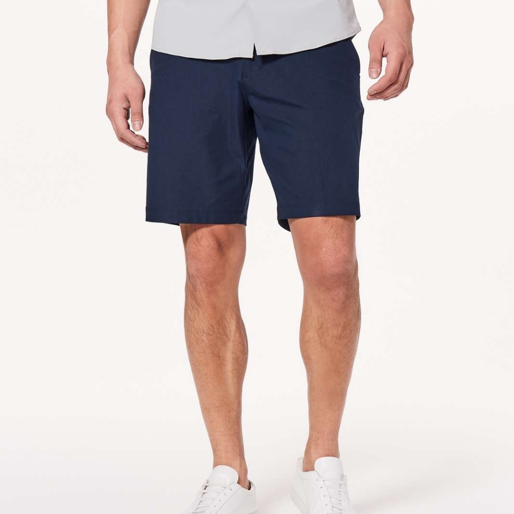 Lululemon Commission Short Slim Warpstreme Size‎ 30 9" True Navy